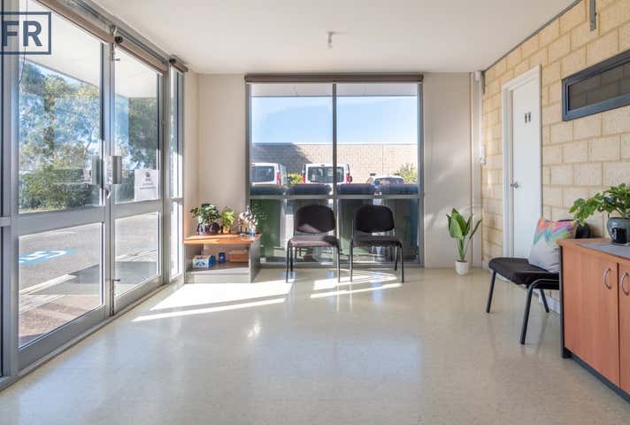 1/6 Toynbee Way Port Kennedy WA 6172 - Image 7