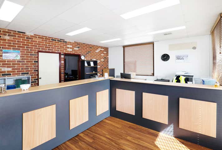 Unit 1 40 Canvale Road Canning Vale WA 6155 - Image 4