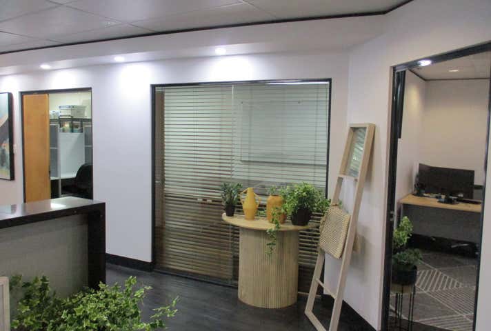 Ground Floor Suite 3, 138-142 Mulgrave Road Westcourt QLD 4870 - Image 3