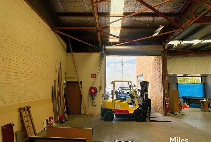 2/654 Waterdale Road Heidelberg West VIC 3081 - Image 4