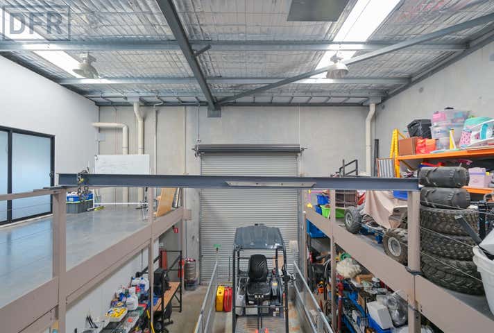 1/27 Mordaunt Circuit Canning Vale WA 6155 - Image 9