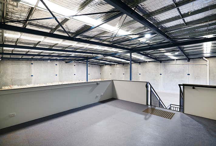 55 Mordaunt Circuit Canning Vale WA 6155 - Image 12