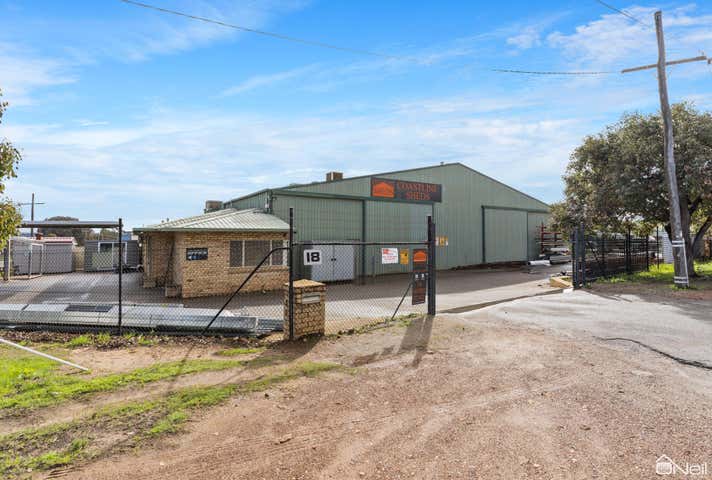 2/18 Keates Road Armadale WA 6112 - Image 3