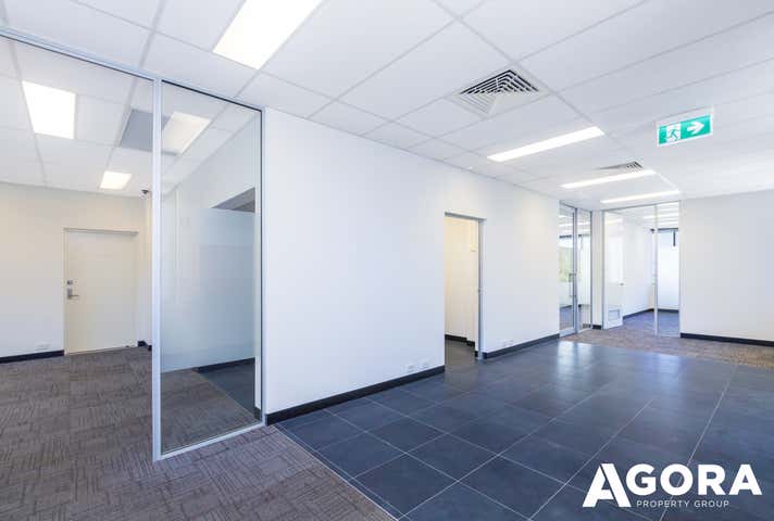 Unit 1 &2 / 53 Bushland Ridge Bibra Lake WA 6163 - Image 7