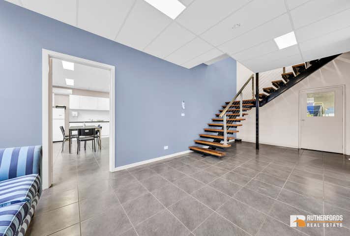 22 Yellowbox Drive Craigieburn VIC 3064 - Image 12