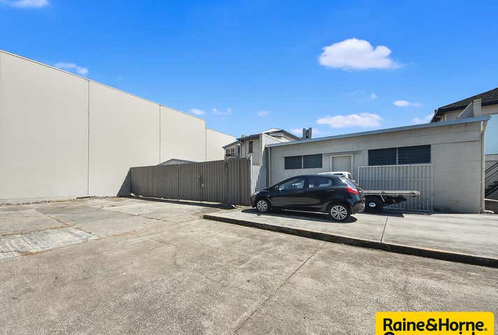 6 Bimbil Street Albion QLD 4010 - Image 9
