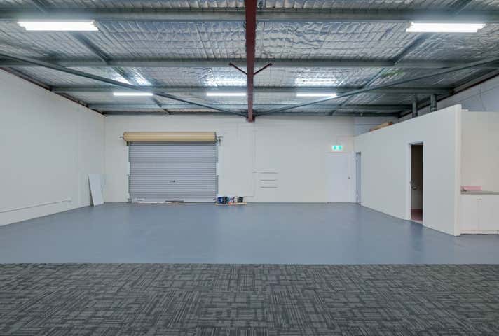 5/8-10 Commodore Drive Rockingham WA 6168 - Image 7