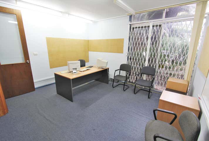 2/93 Rushdale Street Knoxfield VIC 3180 - Image 8