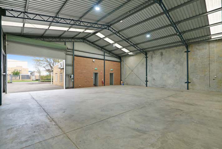 5-7 Valencia Way Maddington WA 6109 - Image 4