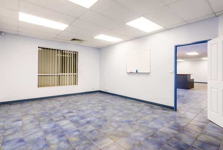 18-20 Kingstag Crescent Edinburgh North SA 5113 - Image 15