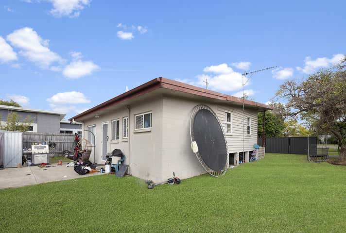 7 Caloundra Street Landsborough QLD 4550 - Image 4