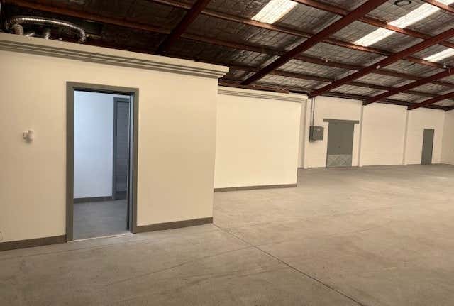 4/1 Roberts Street West Osborne Park WA 6017 - Image 7