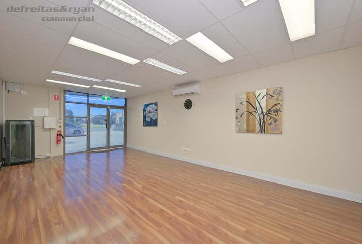 3/11 Blackly Row Cockburn Central WA 6164 - Image 3