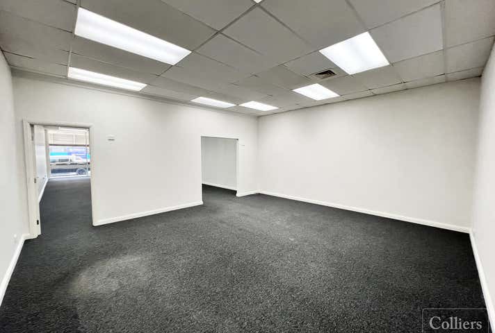 2/238 Charters Towers Road Hermit Park QLD 4812 - Image 6