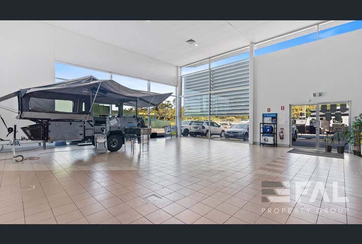 Unit, 9 Indy Court Carrara QLD 4211 - Image 7