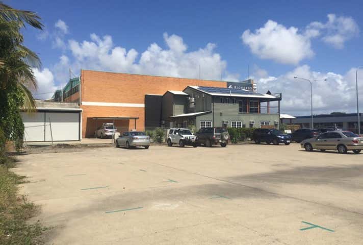 74 Charters Towers Road Hermit Park QLD 4812 - Image 9