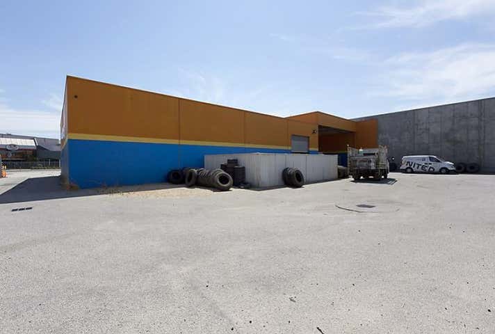 19 Mandurah Rd Kwinana Beach WA 6167 - Image 15