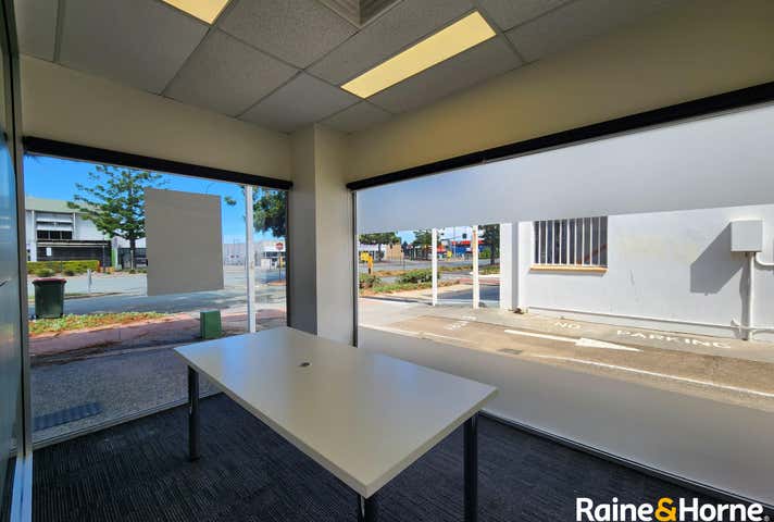404 Gympie Road Strathpine QLD 4500 - Image 3