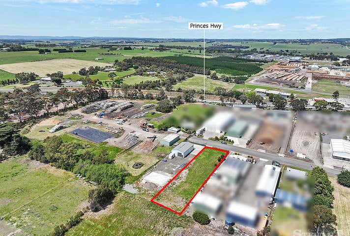 27 Saunders Street Colac VIC 3250 - Image 8