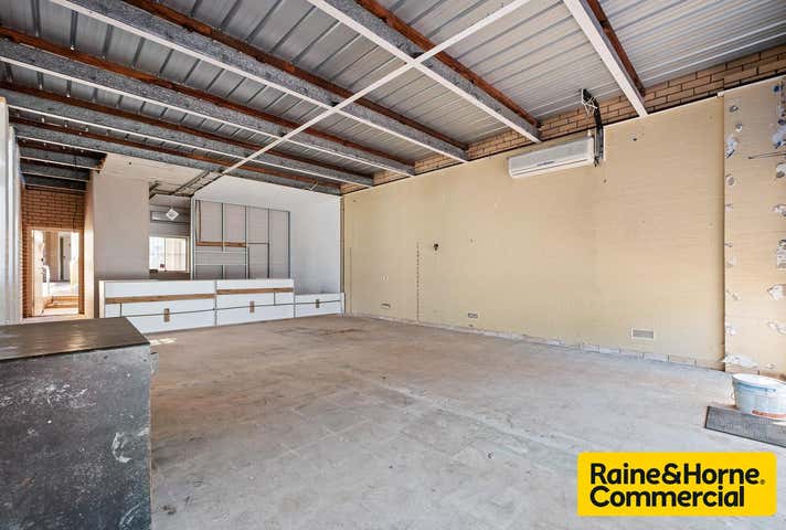 1/89-91 Marine Parade Redcliffe QLD 4020 - Image 8
