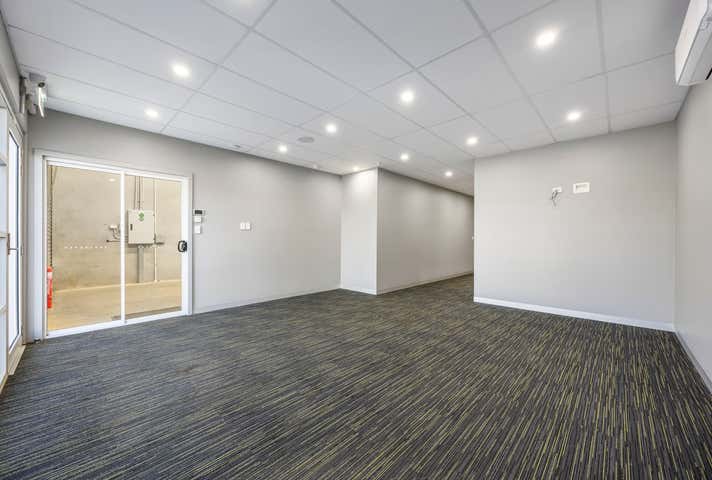 10/18 Gregory Street West Lake Gardens VIC 3355 - Image 6