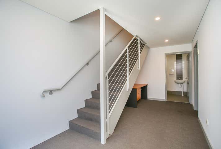 Unit 3, 9 Caloundra Rd Clarkson WA 6030 - Image 5