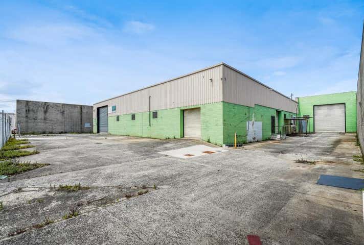 32a Princes Highway Eumemmerring VIC 3177 - Image 17