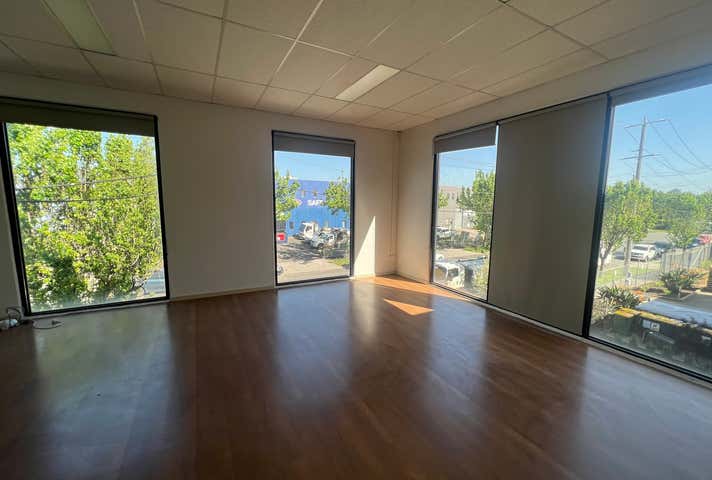 39 Pelmet Crescent Thomastown VIC 3074 - Image 6