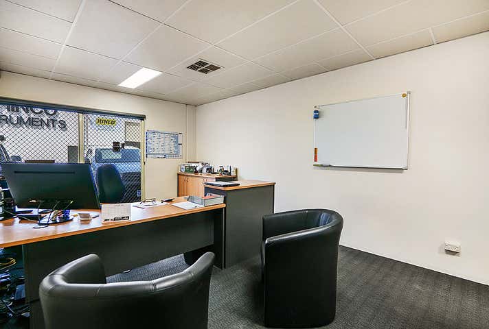 Unit 2, 52 Vinnicombe Drive Canning Vale WA 6155 - Image 7