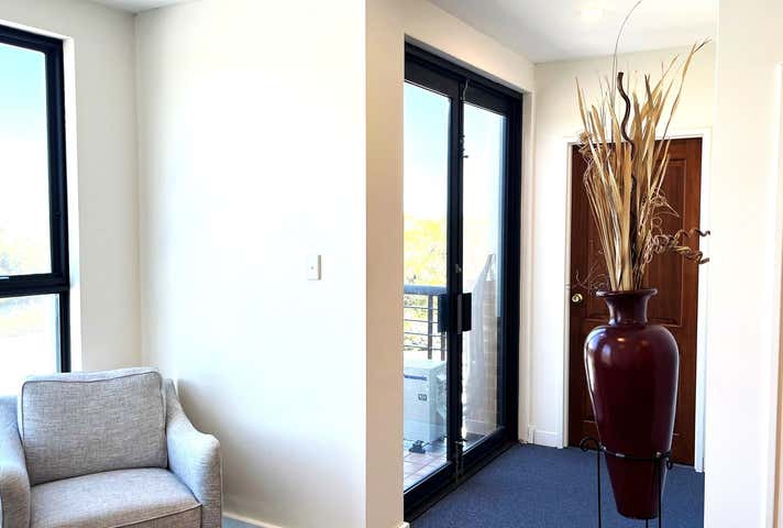 6/143-147 Somerville Boulevard Winthrop WA 6150 - Image 2