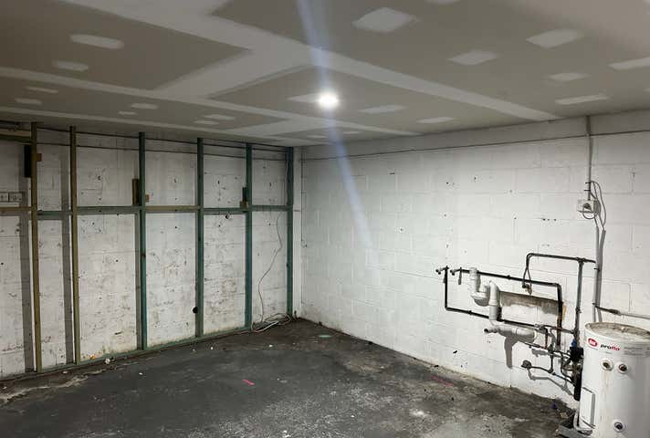 Shop 1, 130 Brisbane Road Labrador QLD 4215 - Image 7