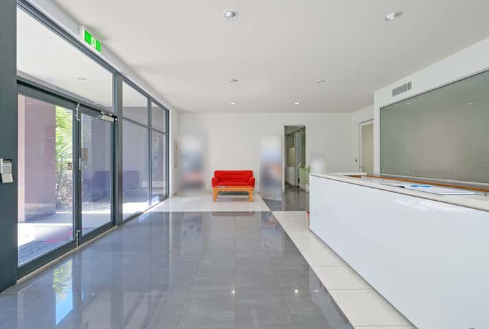 10 Brodie-Hall Drive Bentley WA 6102 - Image 14