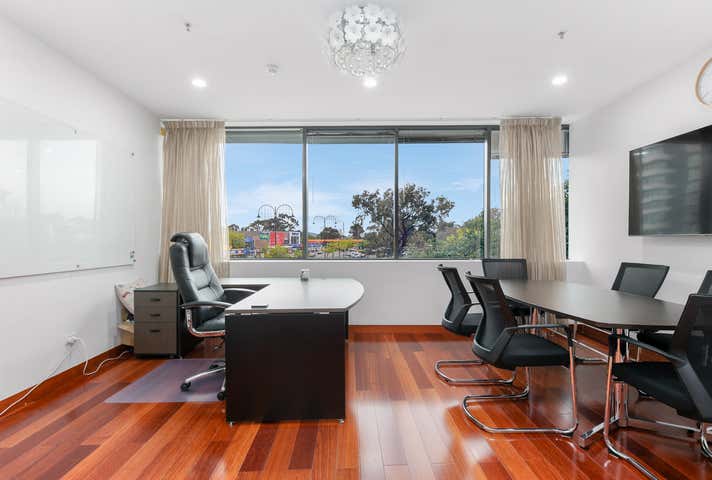 402/39 Kingsway Glen Waverley VIC 3150 - Image 5