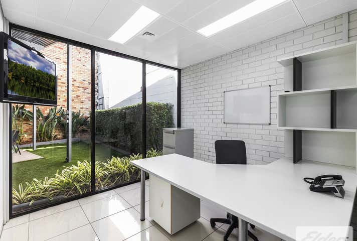 17 Creswell Street Newstead QLD 4006 - Image 4