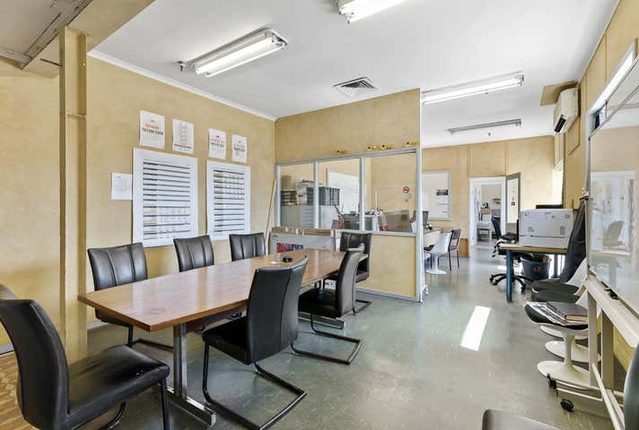 6 Hehir Street Belmont WA 6104 - Image 9