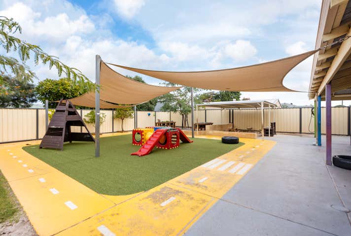 236 Fourth Street Wonthella WA 6530 - Image 14