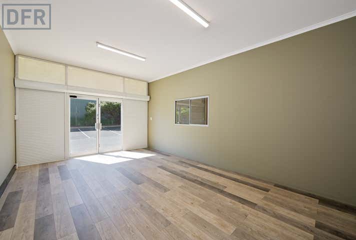 3/33 Hammond Road Cockburn Central WA 6164 - Image 10