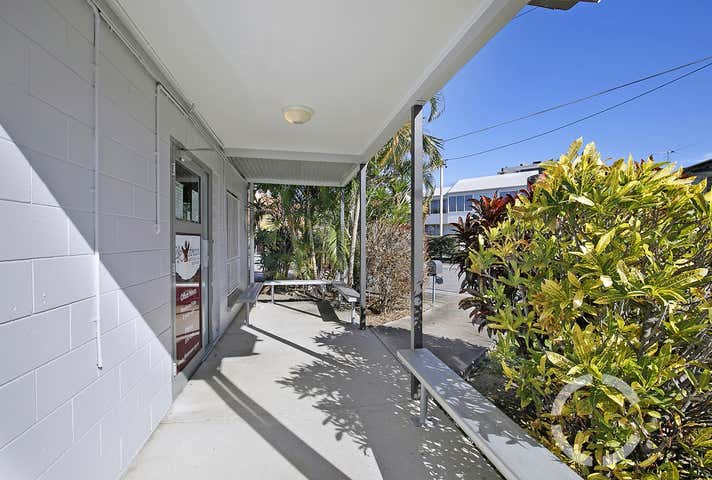 24 Stoneham Street Greenslopes QLD 4120 - Image 16