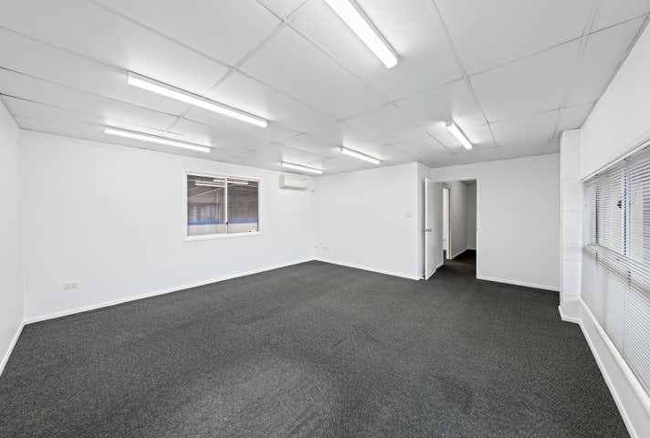 3/38 Devlan Street Mansfield QLD 4122 - Image 9