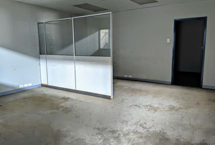 174F Railway Parade Bassendean WA 6054 - Image 6