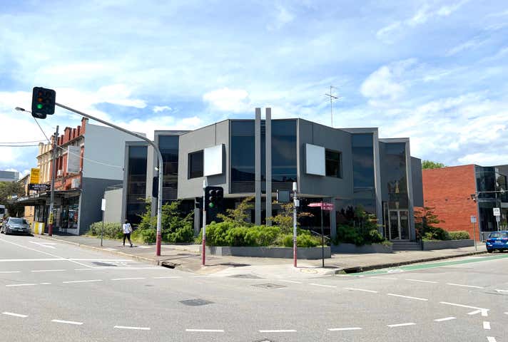 86 Denmark Street Kew VIC 3101 - Image 2