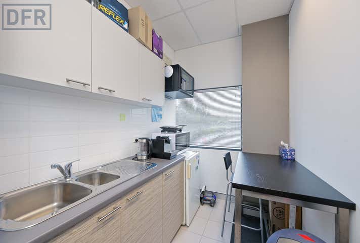 13E/817 Beeliar Drive Cockburn Central WA 6164 - Image 14