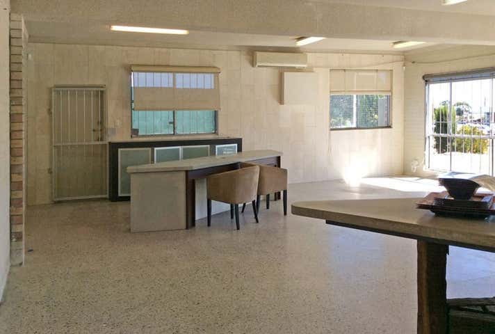 Unit 2, Unit 2, 38 Buckingham Drive Wangara WA 6065 - Image 6