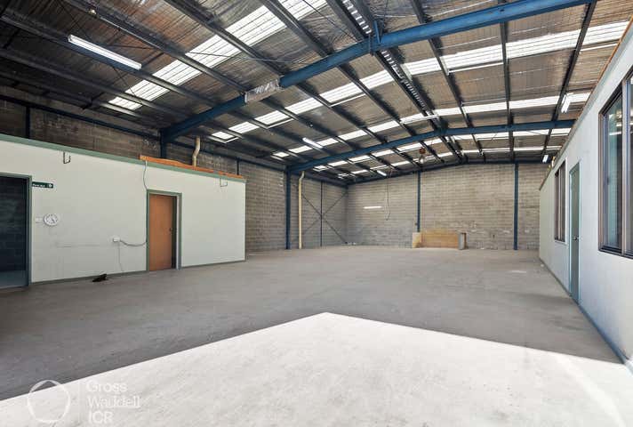 Unit 2/11 Downard Street Braeside VIC 3195 - Image 4