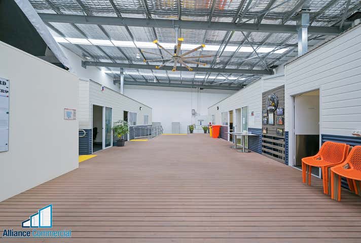 42 Axis Parade Neerabup WA 6031 - Image 7