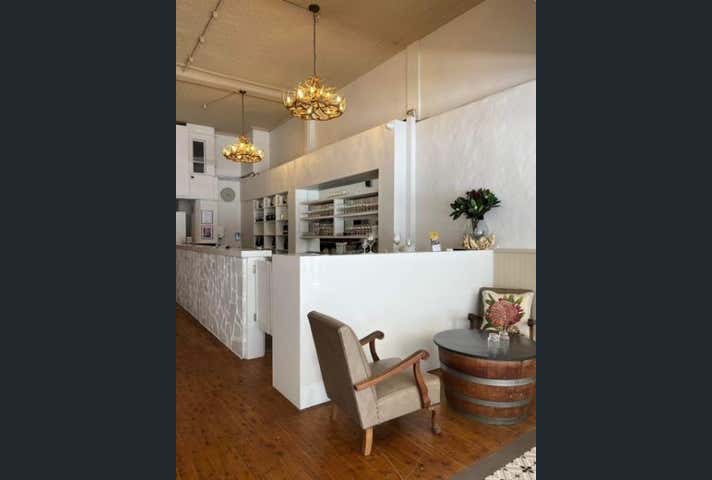 2/453 Dean Street Albury NSW 2640 - Image 6