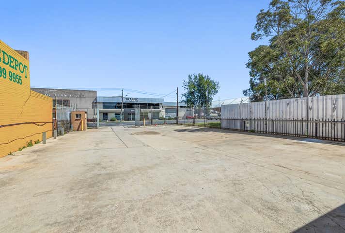 323 Darebin Road Thornbury VIC 3071 - Image 3
