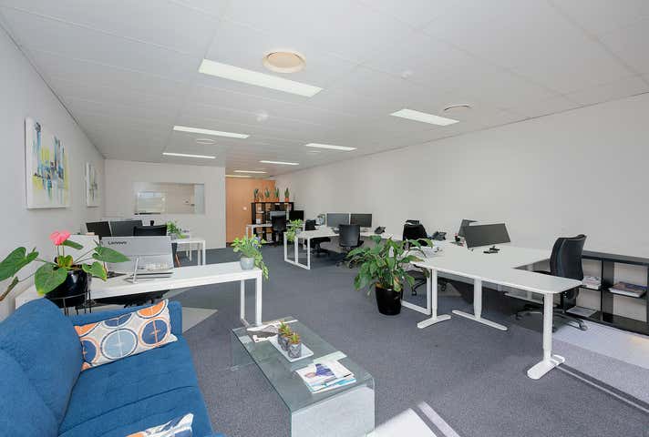 5 Cottonwood Place Oxenford QLD 4210 - Image 9