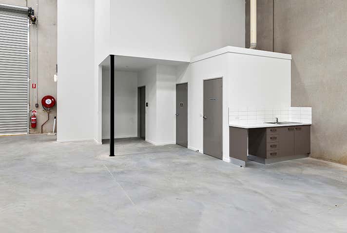 28 Graham Daff Boulevard Braeside VIC 3195 - Image 8