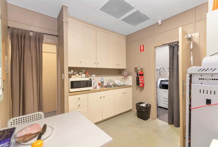 6/42 Ross River Road Mundingburra QLD 4812 - Image 7